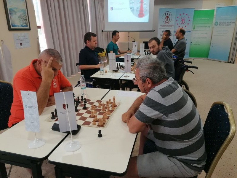 U Nemu održan šahovski turnir za oboljele od distrofije